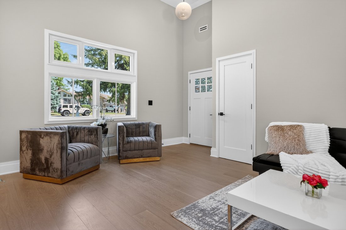 House in Mount Prospect, Illinois, United States 5 - 18076379