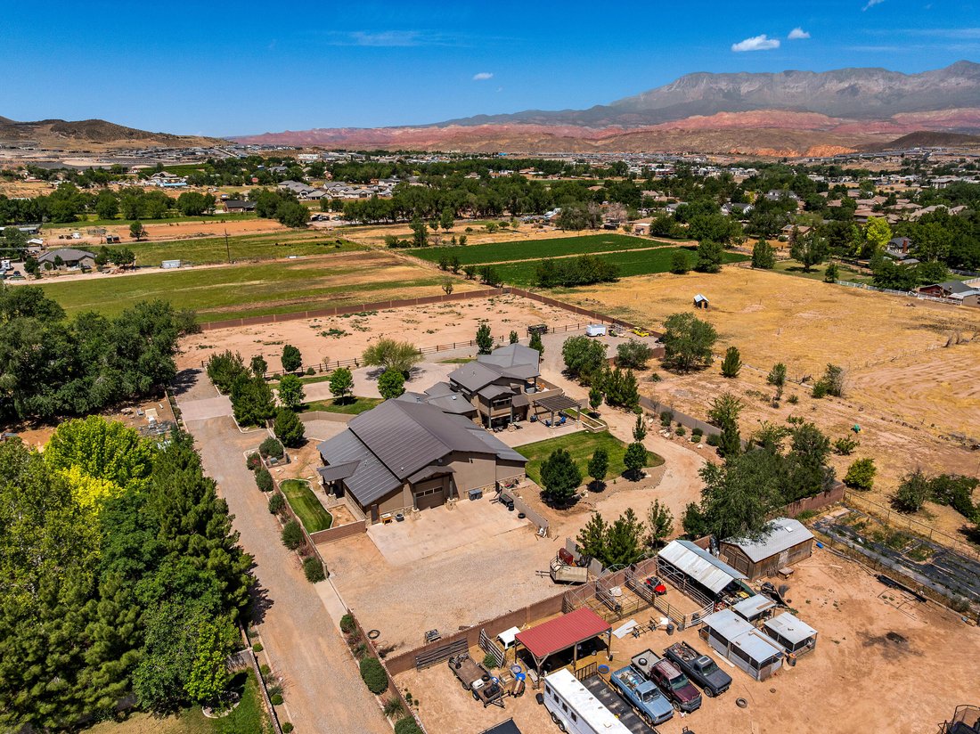 House in Hurricane, Utah, United States 4 - 18072088