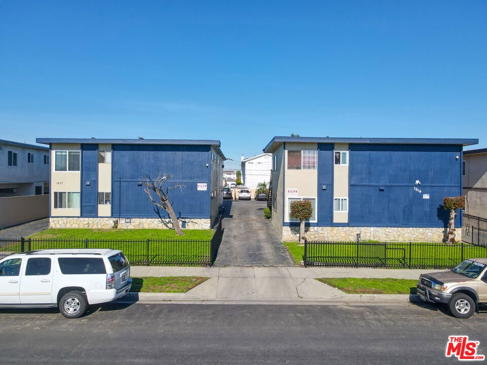 Torrance, California, United States 3 - 18074825
