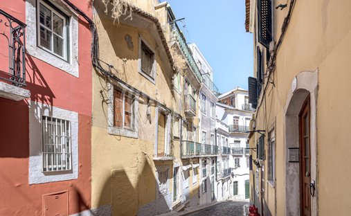 Apartment in Misericordia, Lisbon, Portugal 1