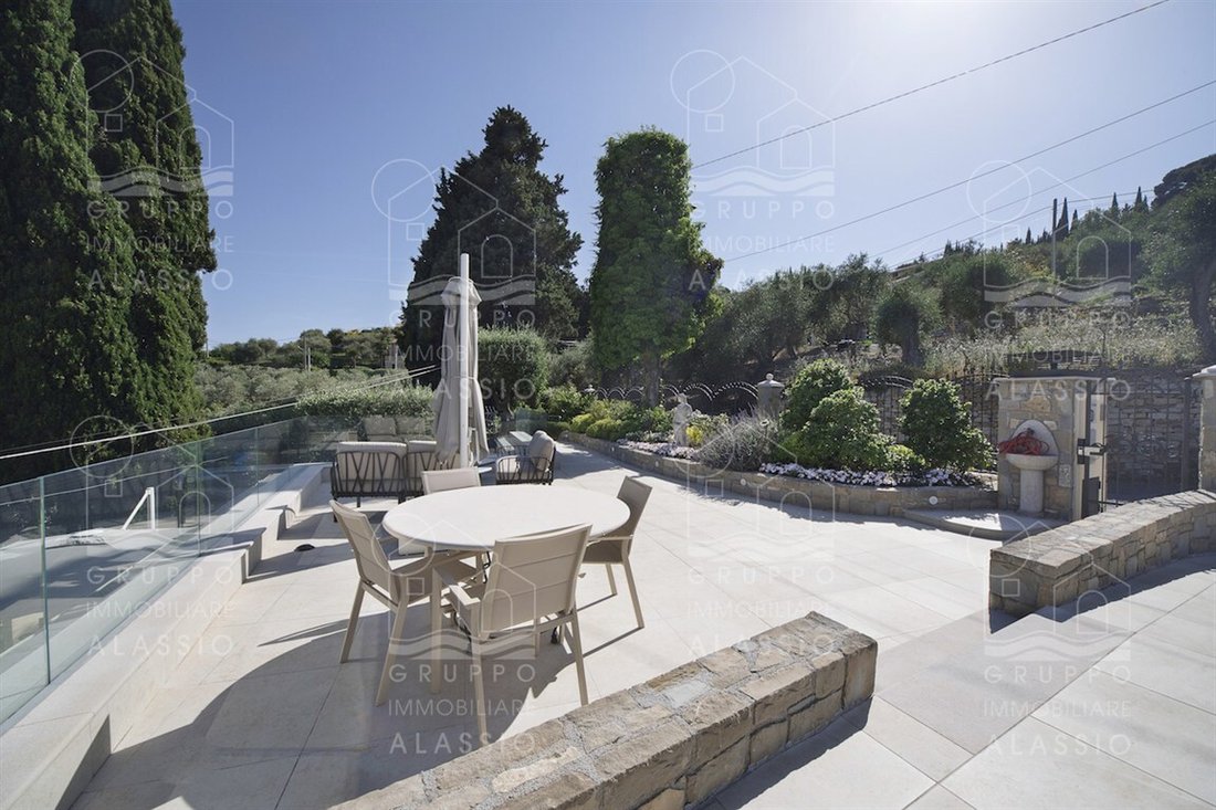 Villa in Diano Marina, Liguria, Italy 3 - 18028817