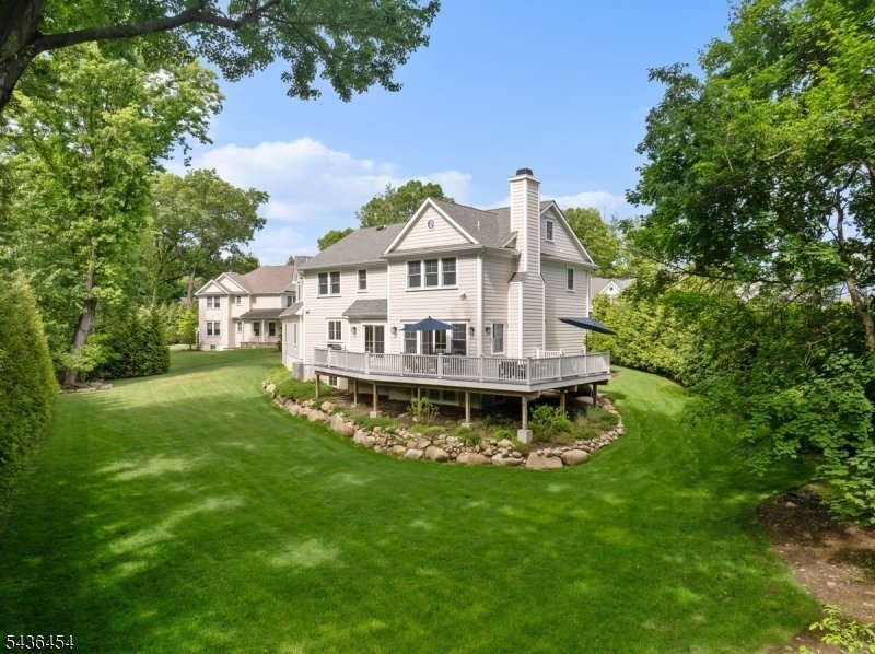 House in Allendale, New Jersey, United States 3 - 18076099