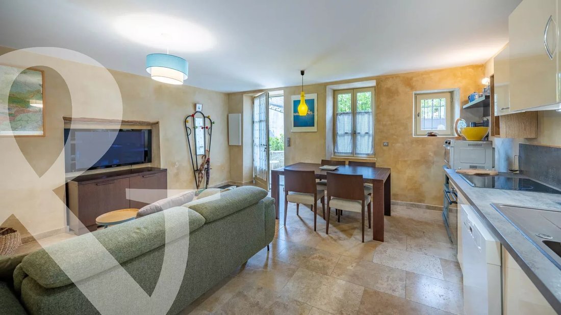 House in Eygalières, Provence-Alpes-Côte d'Azur, France 5 - 18073407