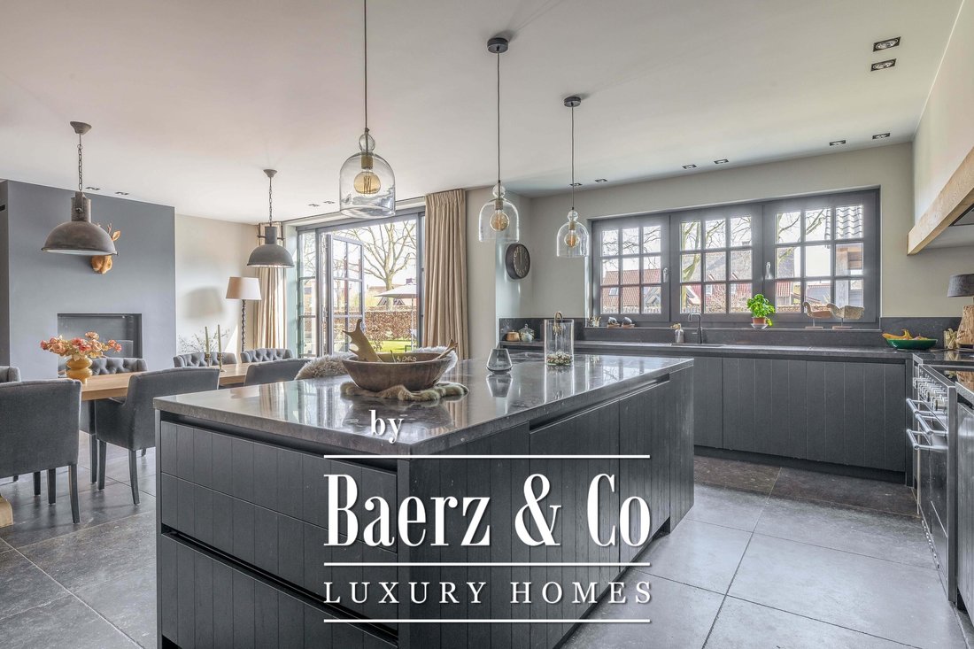 Villa in Helmond, North Brabant, Netherlands 4 - 17612598