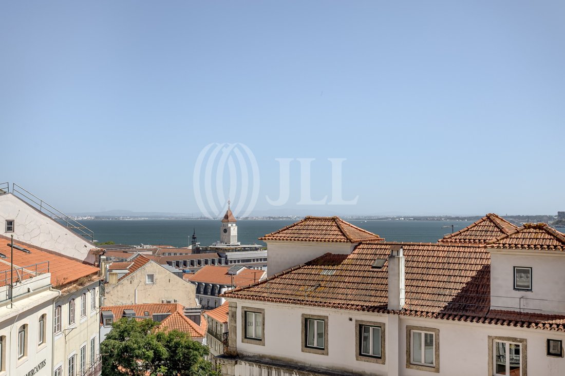 Apartment in Misericordia, Lisbon, Portugal 5 - 18077482