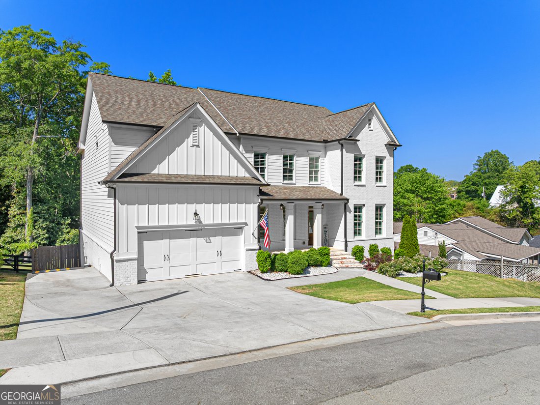 House in Buford, Georgia, United States 5 - 18071984