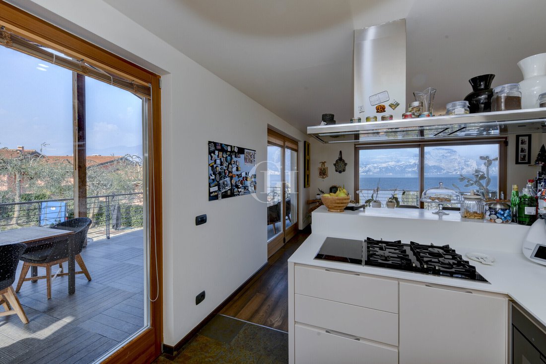 Villa in Brenzone sul Garda, Veneto, Italy 5 - 18078687