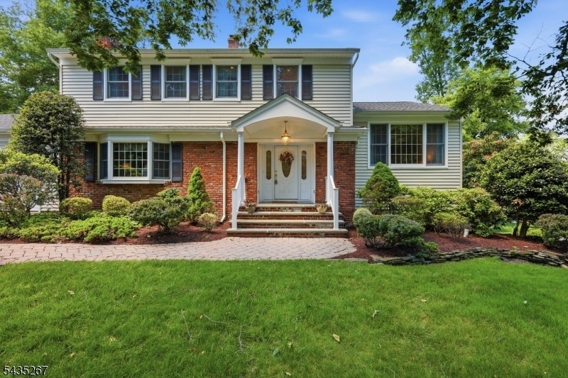 House in Berkeley Heights, New Jersey, United States 2 - 18076013