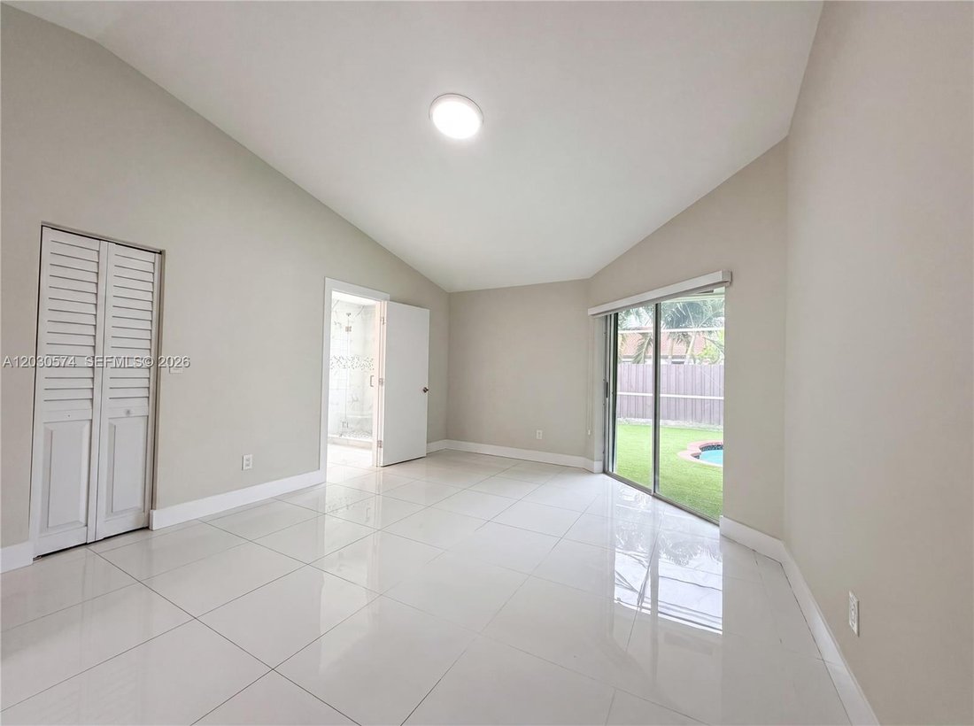 House in Miami, Florida, United States 4 - 18074935