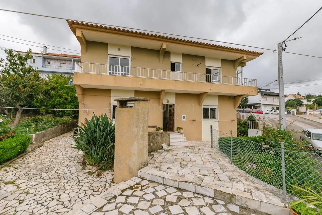 Villa in Loures, Lisbon, Portugal 1 - 14821315