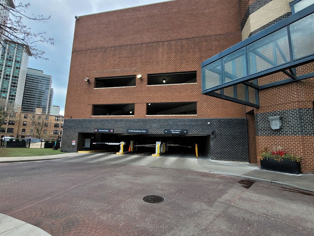Condo in Chicago, Illinois, United States 2 - 18076272