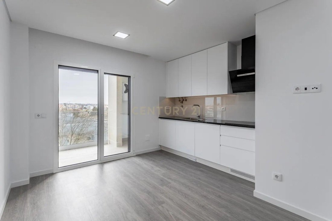 Apartment in Montijo e Afonsoeiro, Setubal, Portugal 5 - 17402040