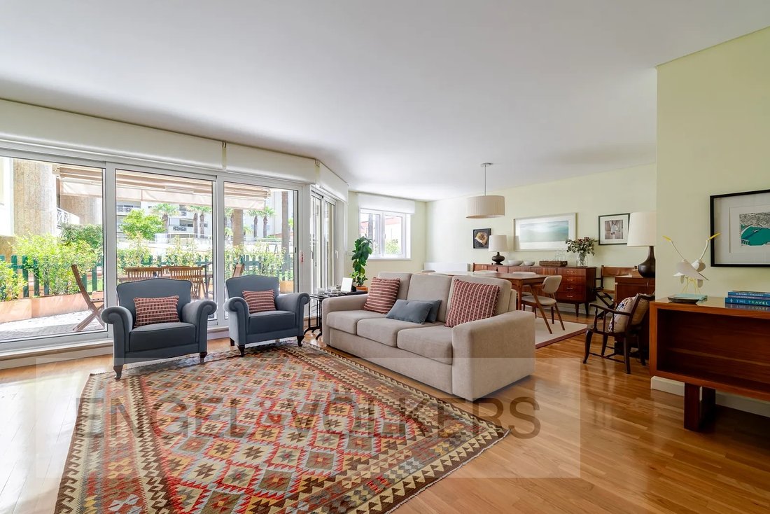 Apartment in Aldoar, Foz do Douro e Nevogilde, Porto District, Portugal 1 - 18076808