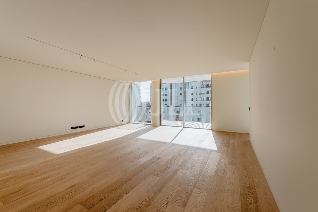 Apartment in Ramalde, Porto District, Portugal 4 - 18077587