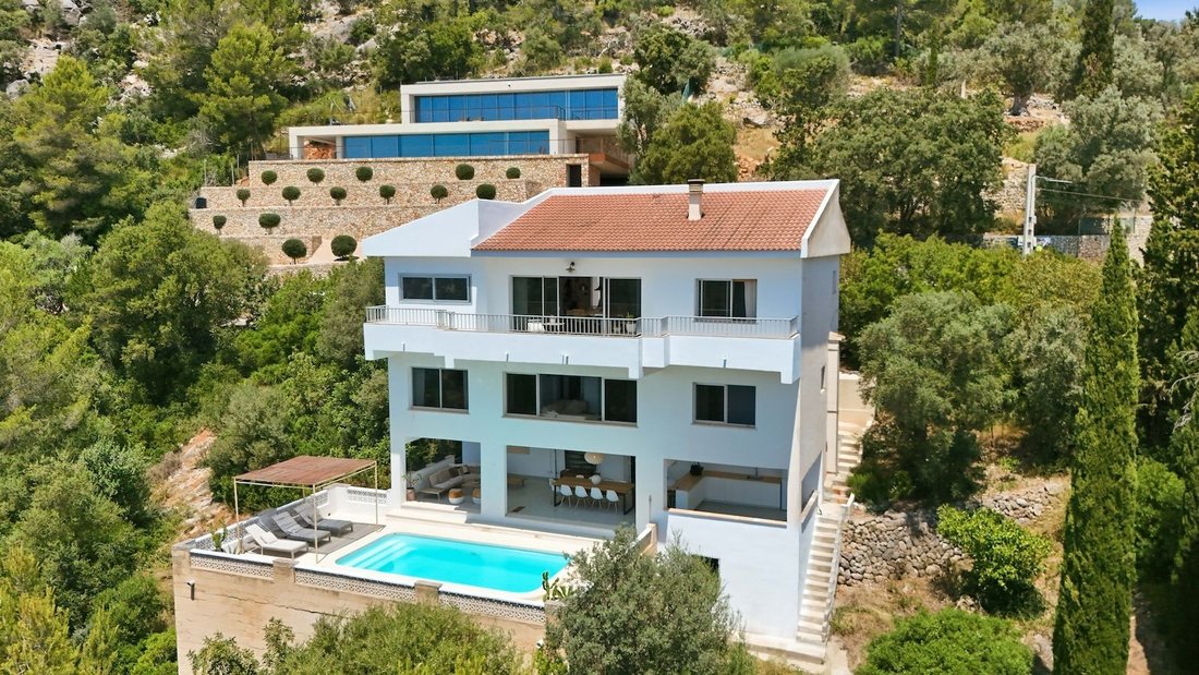 Villa in Bunyola, Balearic Islands, Spain 2 - 18079881