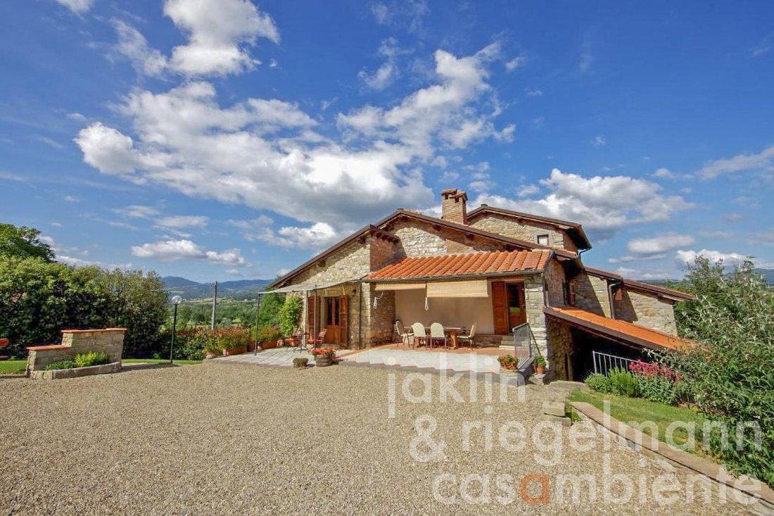 House in Poppi, Tuscany, Italy 2 - 18072944
