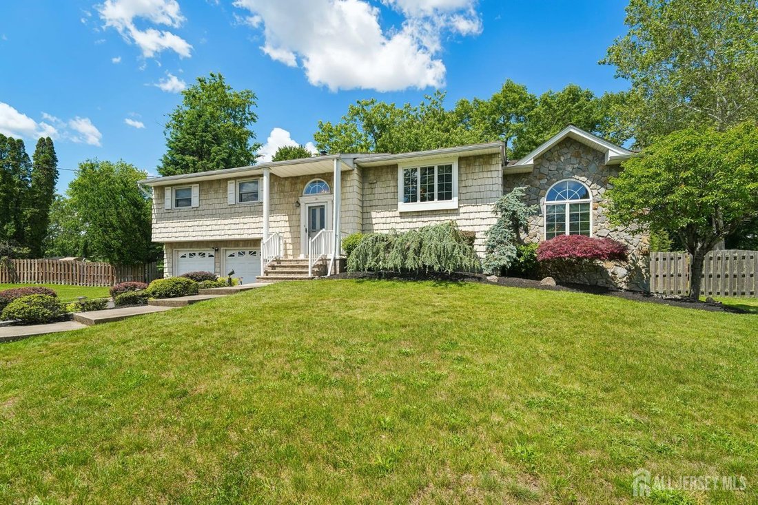 House in Metuchen, New Jersey, United States 3 - 18079519
