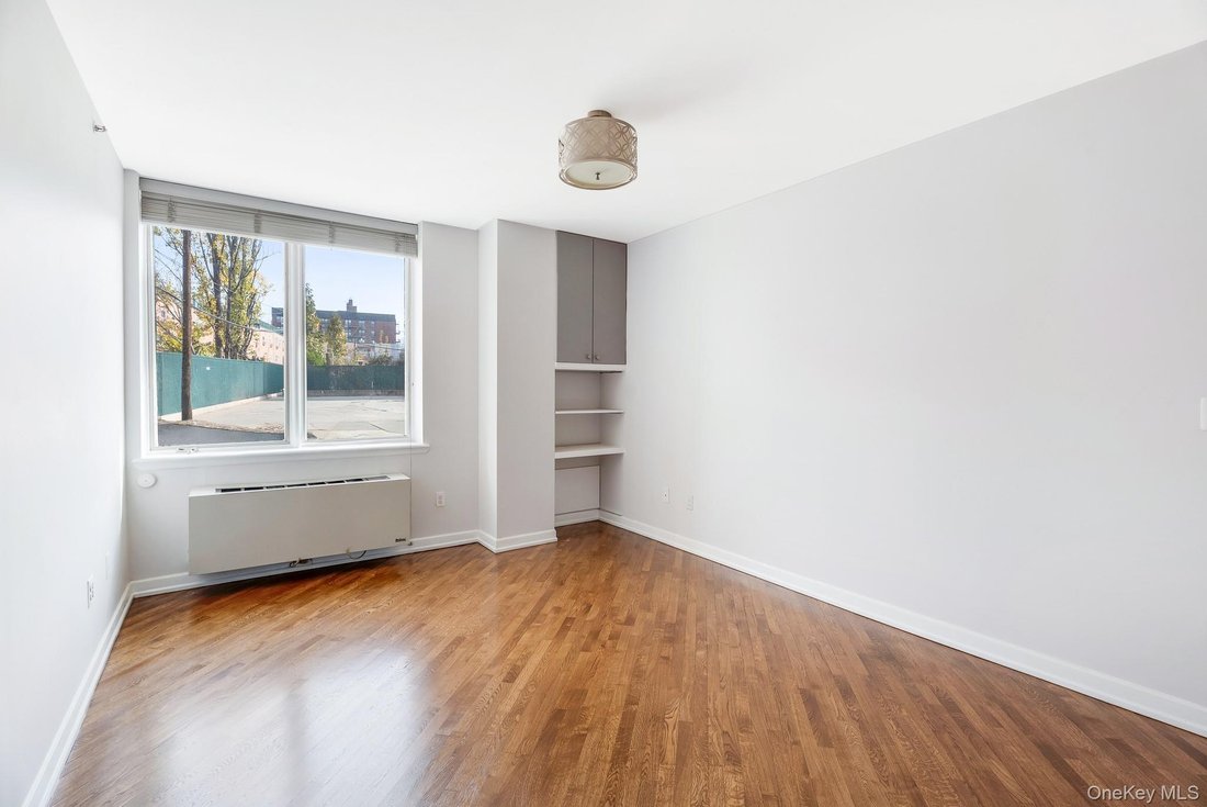 Condo in New York, New York, United States 5 - 17945657