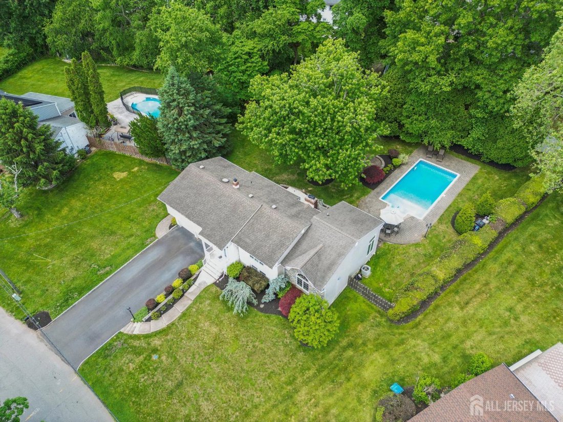 House in Metuchen, New Jersey, United States 1 - 18079519