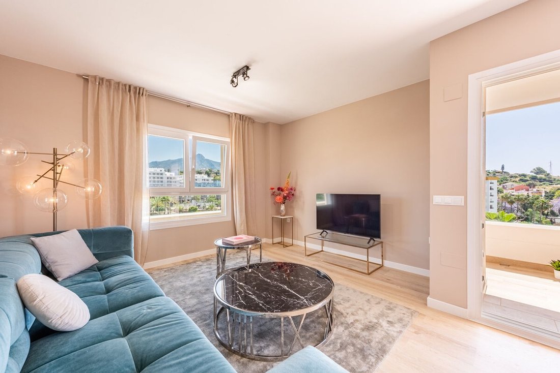 Apartment in Puerto Banus, Marbella, Spain 2 - 18072957