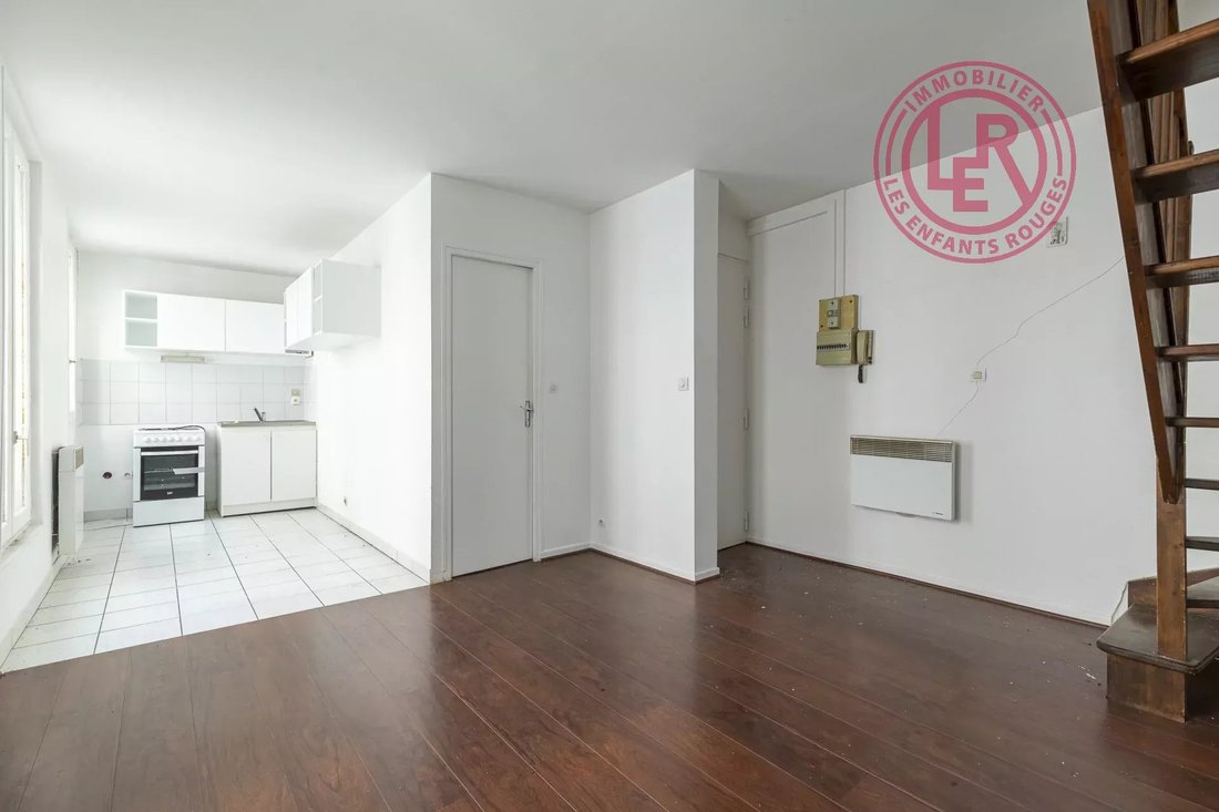 Apartment in Belleville-Saint Maur, Paris 11e Arrondissement, Paris 5 - 18072988