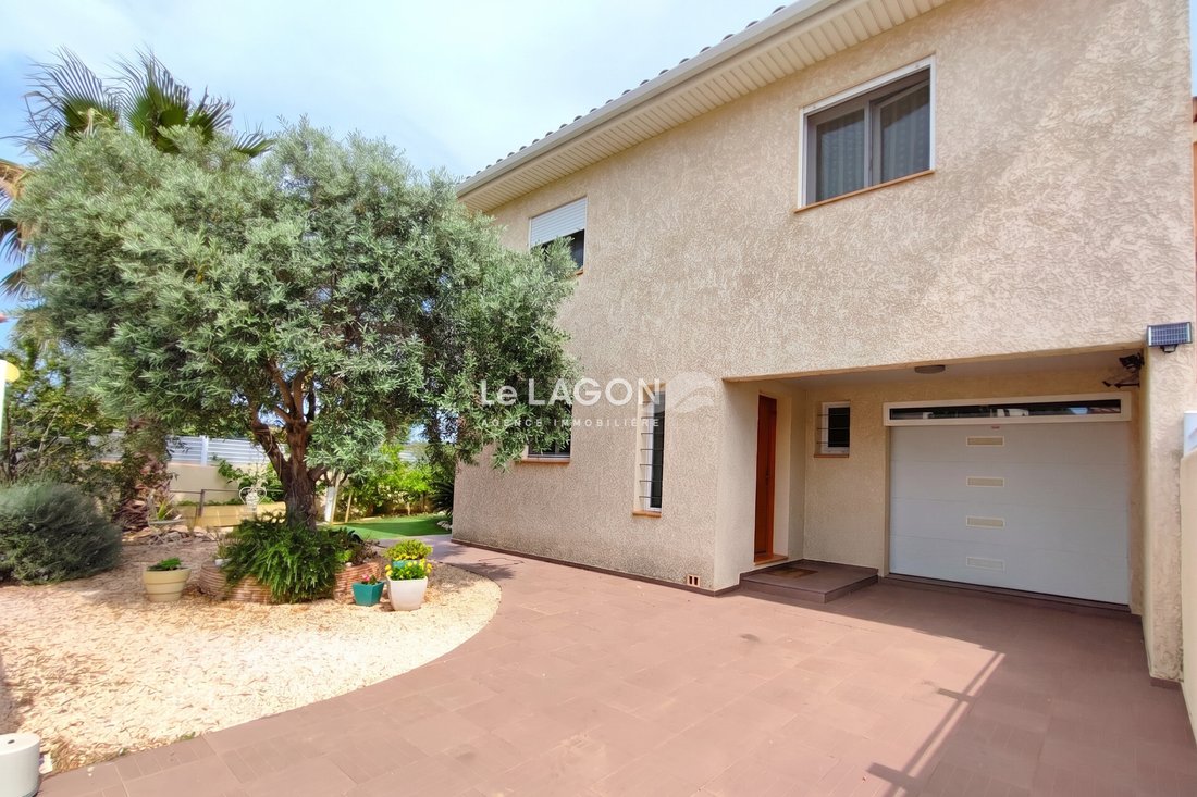 Villa in Latour-Bas-Elne, Occitania, France 1 - 14445877