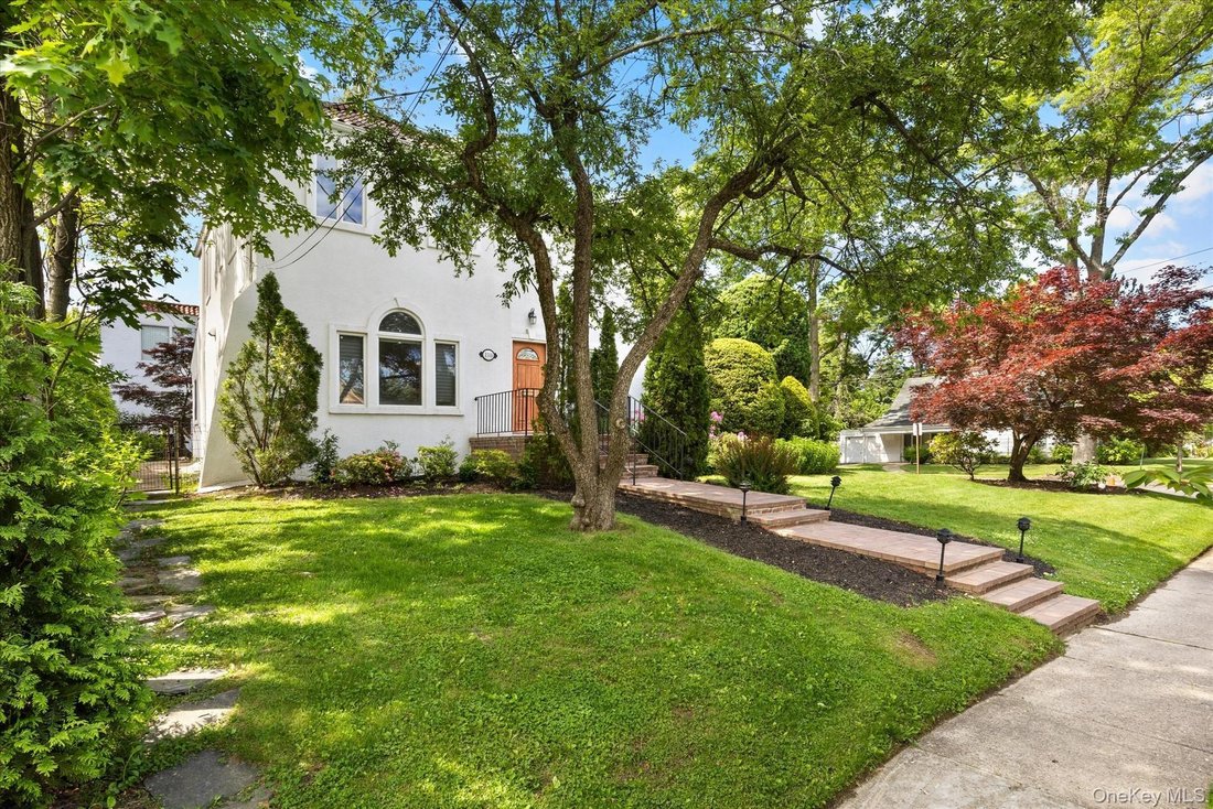 House in Great Neck, New York, United States 3 - 17406688
