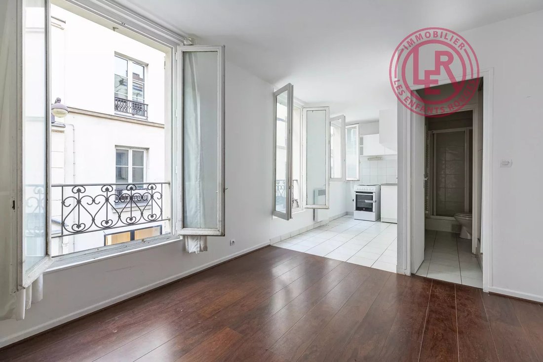 Apartment in Belleville-Saint Maur, Paris 11e Arrondissement, Paris 3 - 18072988