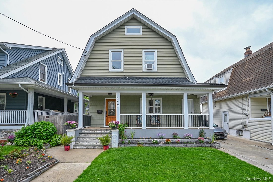 House in New York, New York, United States 2 - 18075985