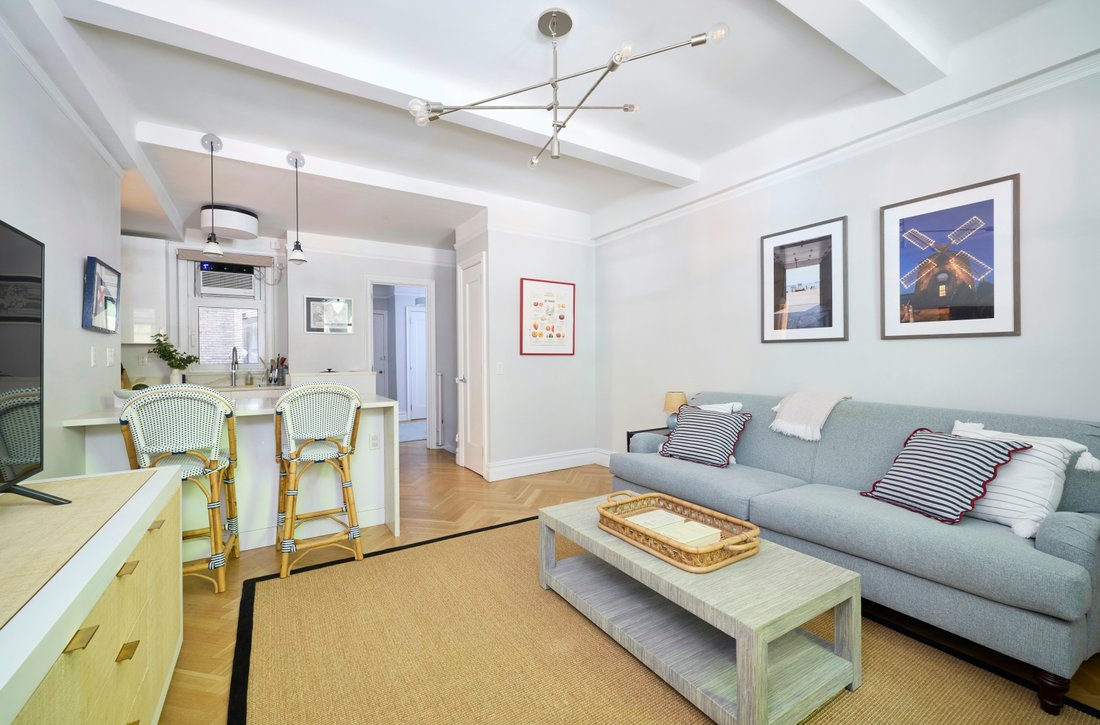 Co Op in New York, New York, United States 2 - 18066959