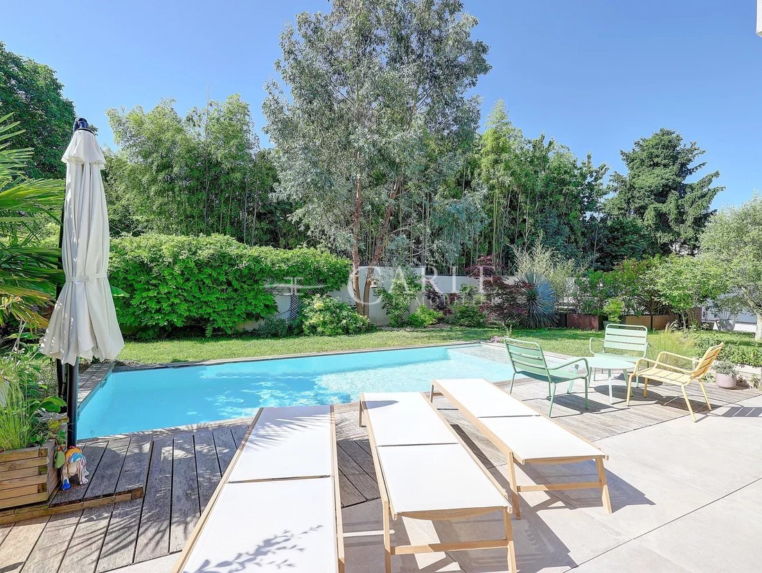 Villa in Nord, Jonage, France 3 - 18073121