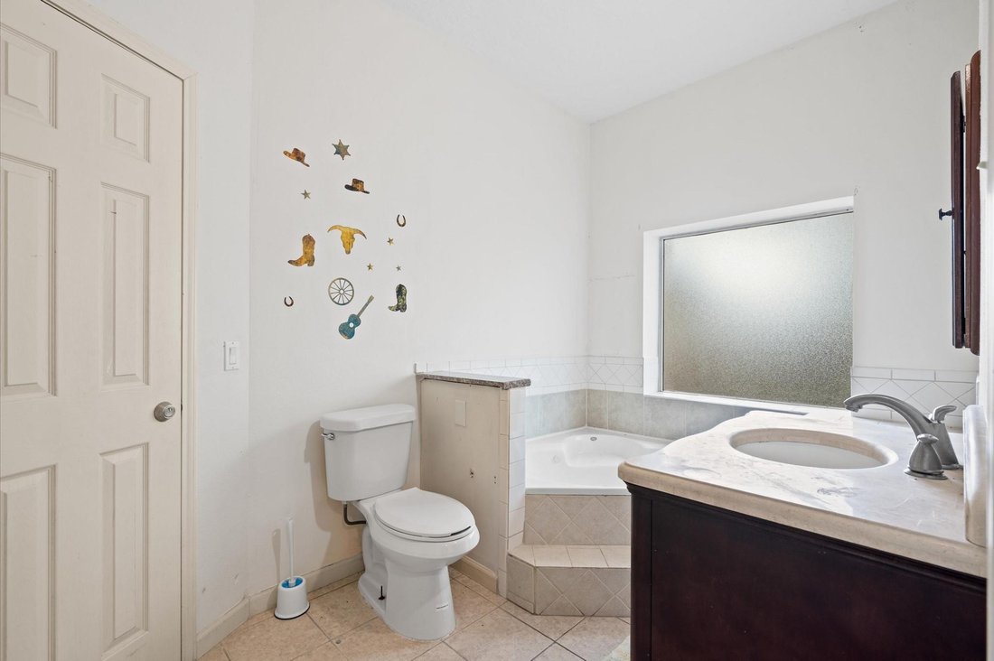 House in Fresno, Texas, United States 3 - 18079307