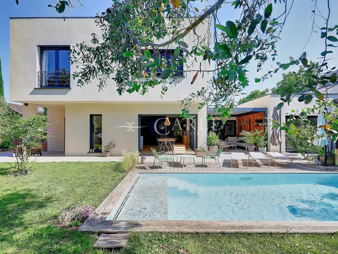 Villa in Nord, Jonage, France 2 - 18073121