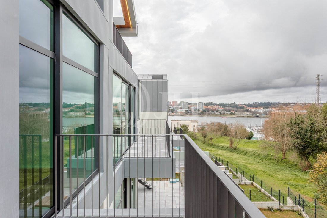 House in Canidelo, Porto District, Portugal 1 - 15351373