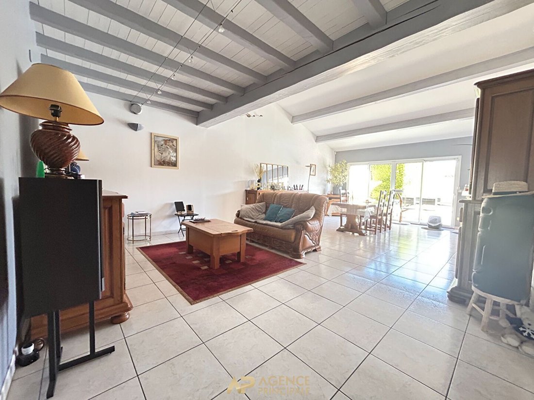 House in Bourg, Aytre, France 4 - 18072565