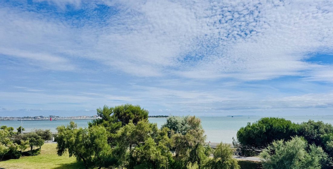 Apartment in Port Neuf, La Rochelle, France 1 - 18079262