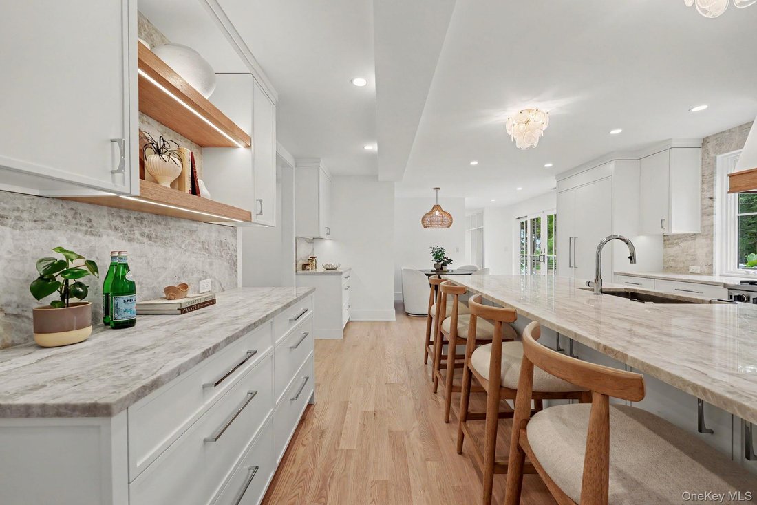 House in Stamford, Connecticut, United States 5 - 18074633