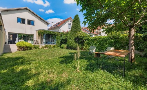 House in Jardin Parisien, Clamart, France 1