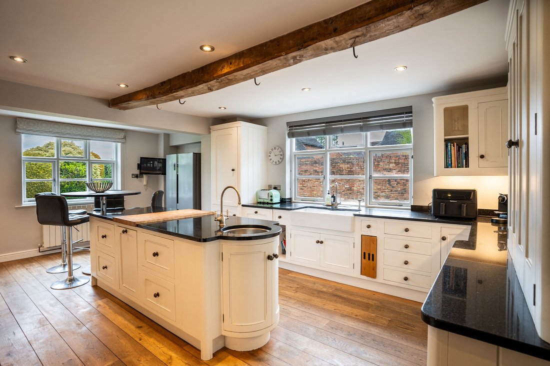 Farm Ranch in Wolverley, England 3 - 18078794