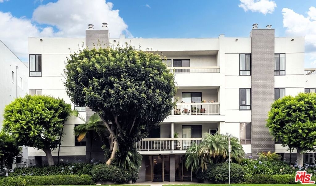 Condo in Los Angeles, California, United States 2 - 18074832