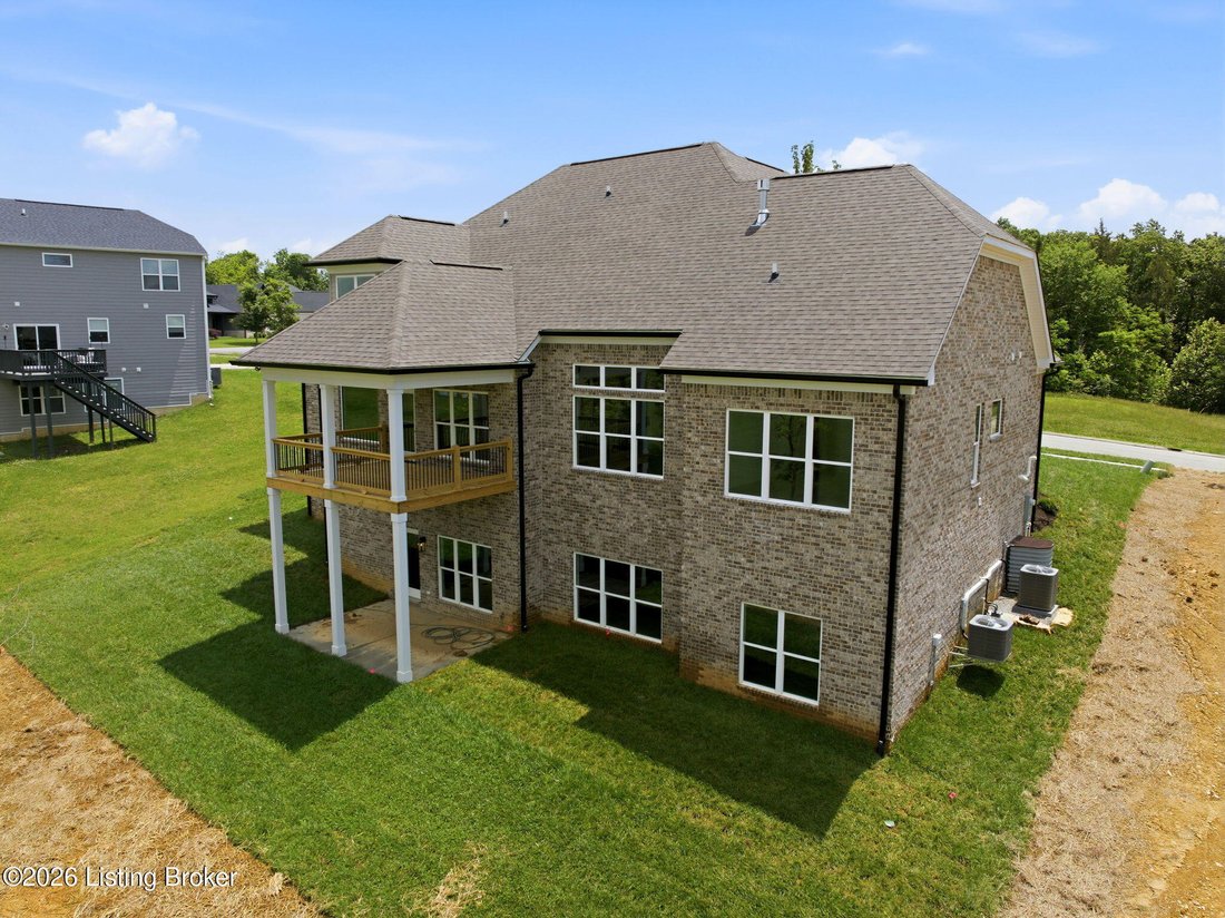 House in Watterson Park, Kentucky, United States 5 - 18079630