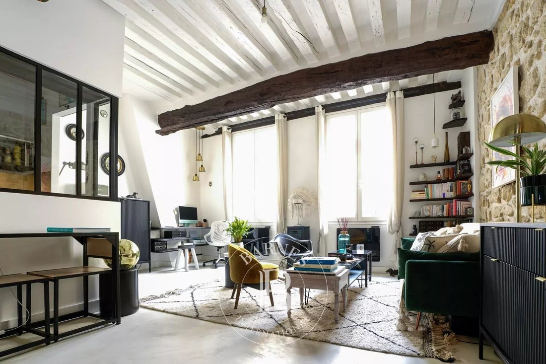 Apartment in Archives, Paris 3e Arrondissement, Paris 2 - 18073158