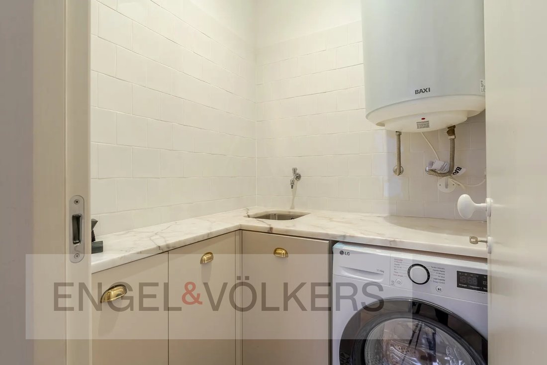 Apartment in Cedofeita, Santo Ildefonso, Se, Miragaia, Sao Nicolau e Vitoria, Porto District, Portugal 4 - 18076802