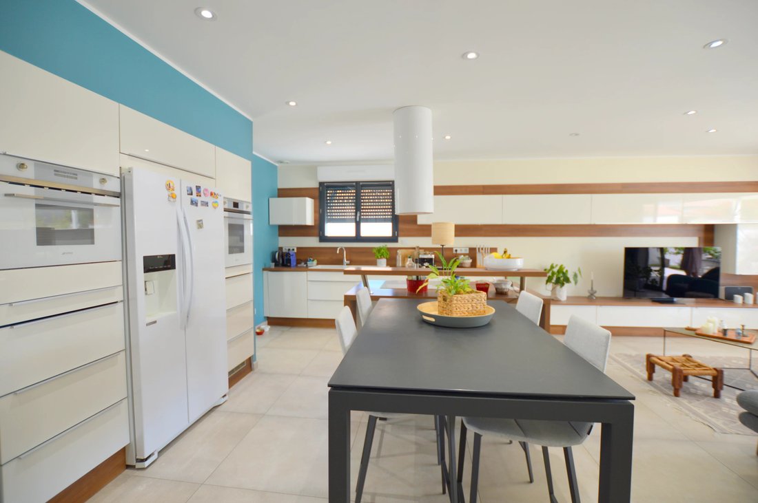 House in Lunel, Occitania, France 3 - 18073373