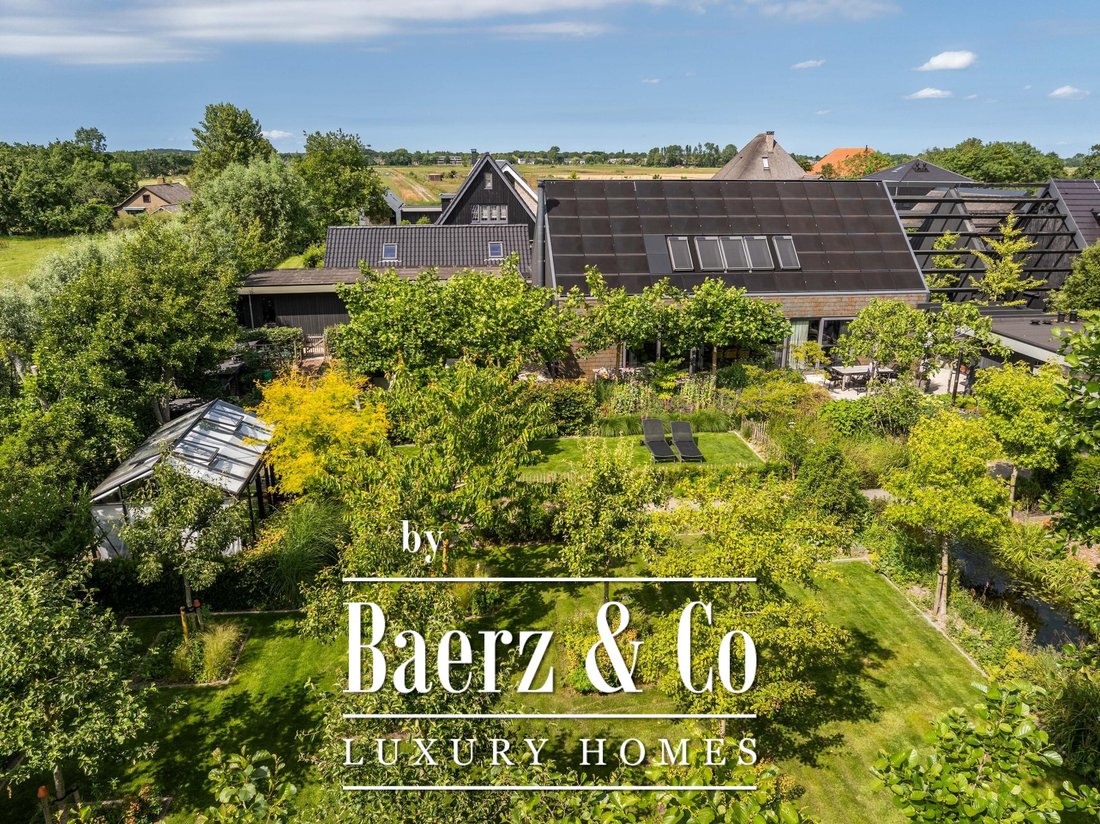 Villa in Bergen, North Holland, Netherlands 1 - 15956565