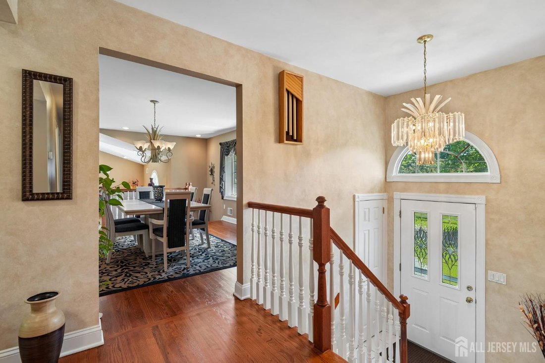 House in Metuchen, New Jersey, United States 5 - 18079519