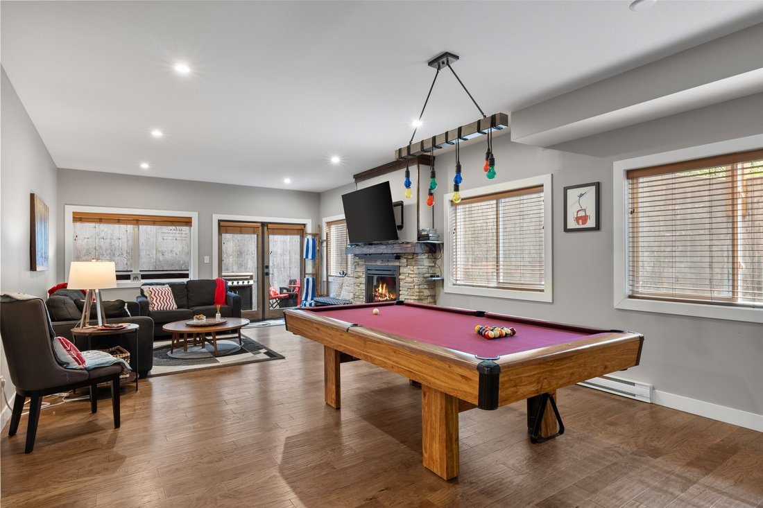 Apartment in Sun Peaks, British Columbia, Canada 3 - 18076659