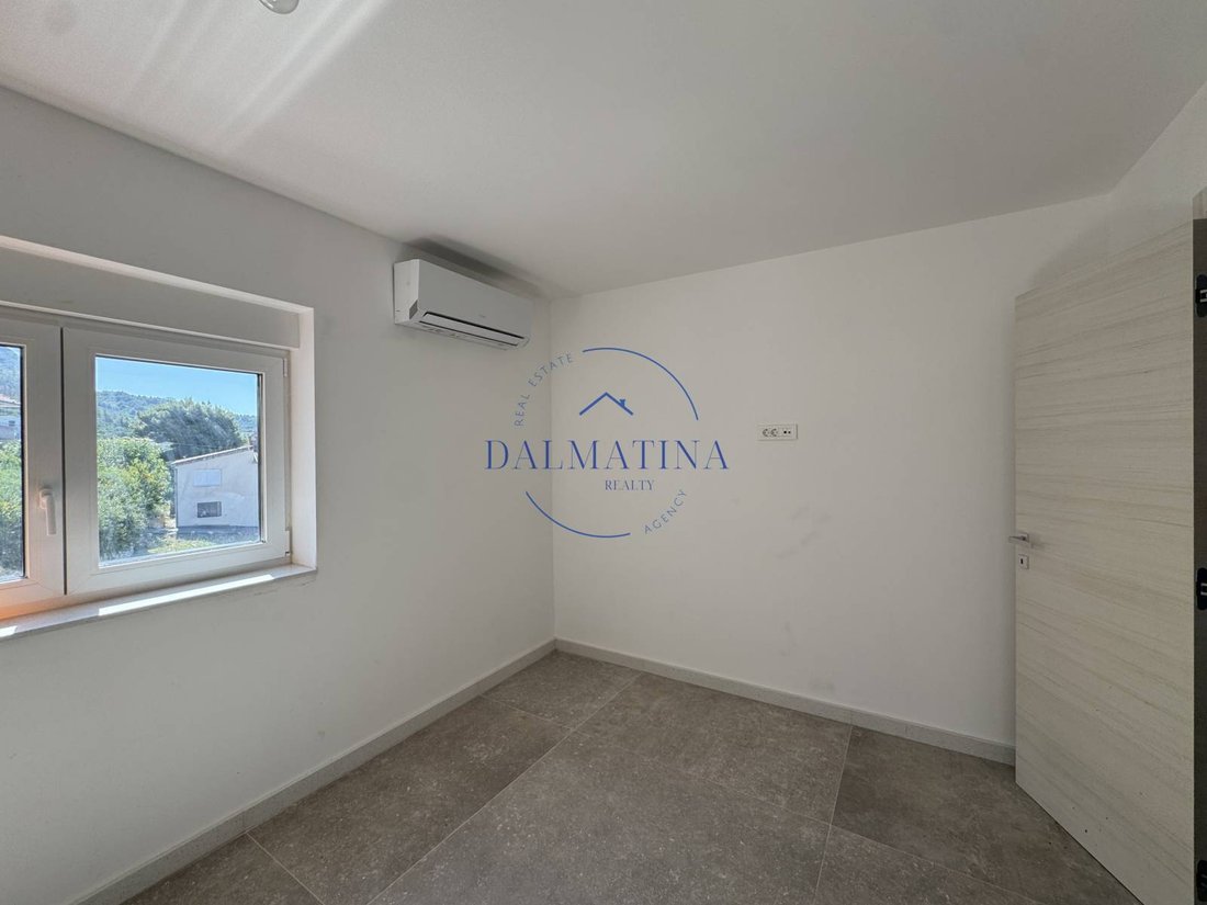 Apartment in Jesenice, Split-Dalmatia County, Croatia 4 - 18076721