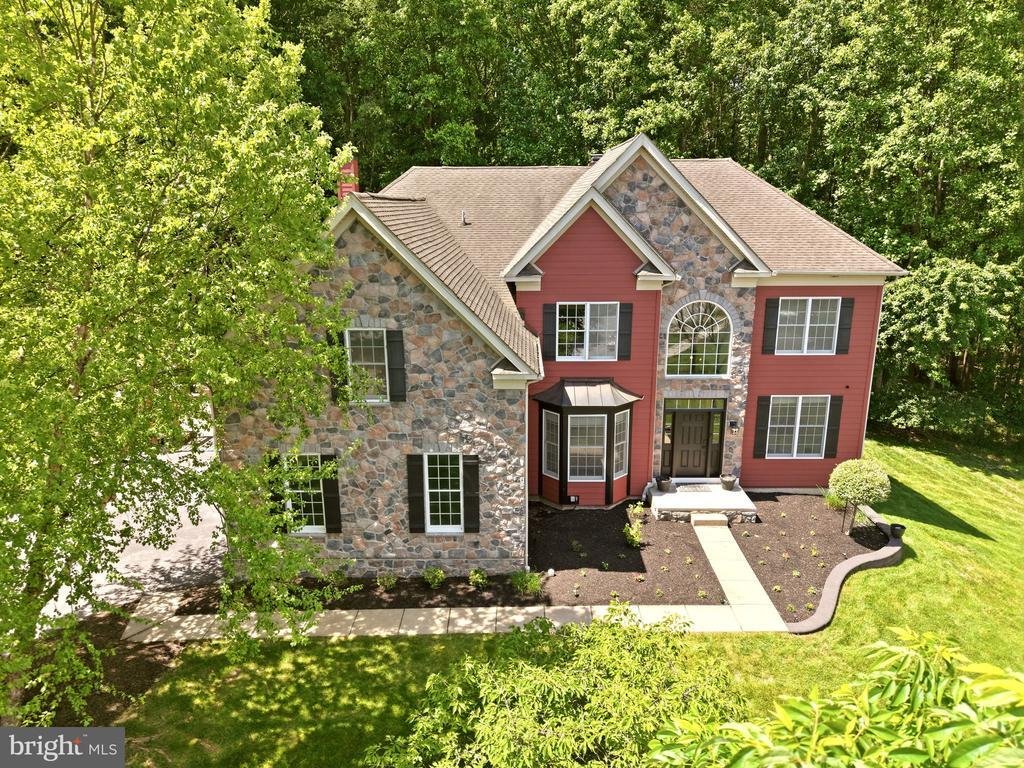 House in Coatesville, Pennsylvania, United States 2 - 18079604