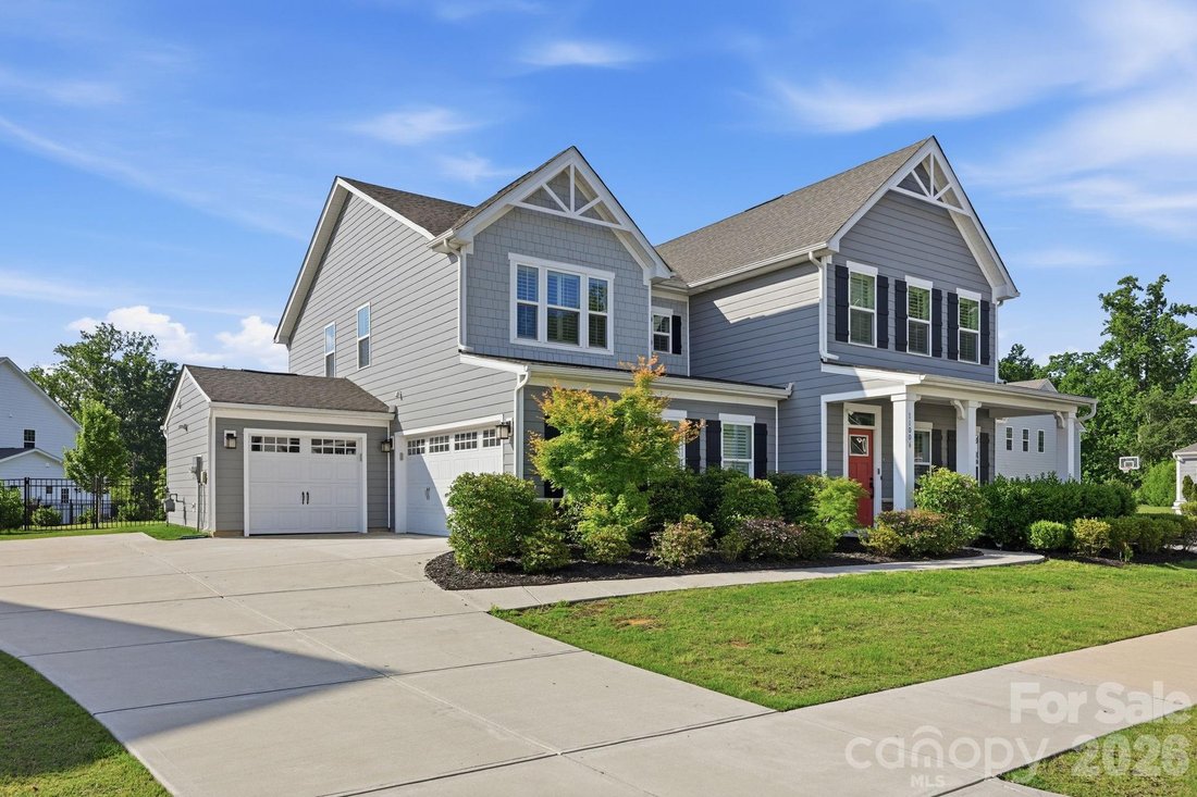 House in Davidson, North Carolina, United States 2 - 18079558